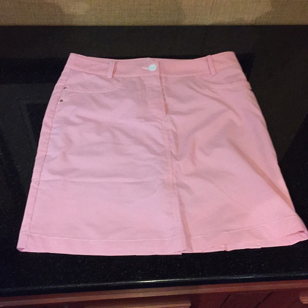 Size 4 Nivo Golf Skort